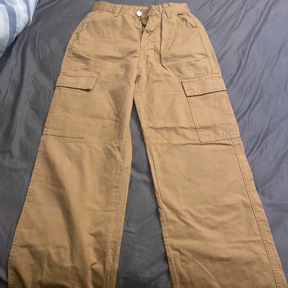 Flared Khaki Cargos size XS